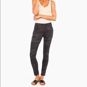 Express Stella Camouflage Ankle Pants